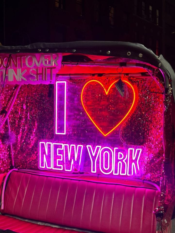 NYC Neon Sign Lets Neon