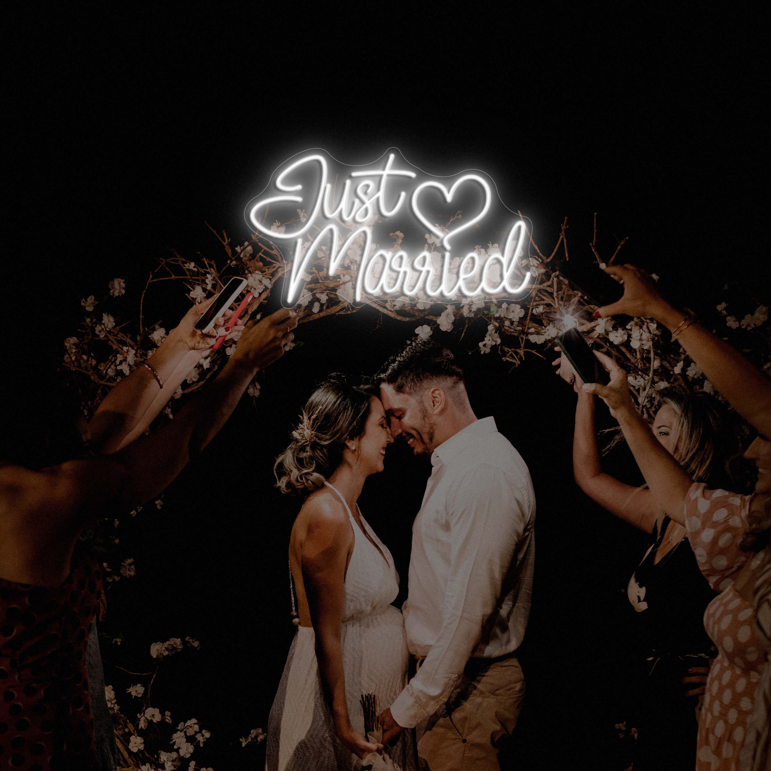 Just Married Neon Sign Lets Neon